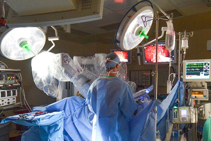 Operating Room (720 x 480)