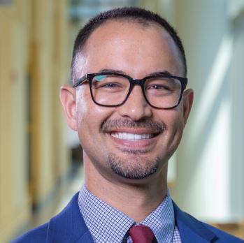 Photo of Dr. Andrew Smith