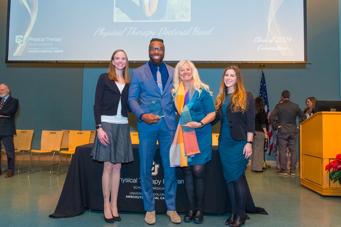 Photo of the PT Alumni Association Award winners with the President and Vice President of the PTAA.